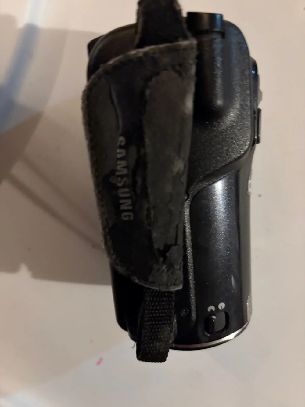 Samsung Black 52x Optical Zoom Handheld Camcorder